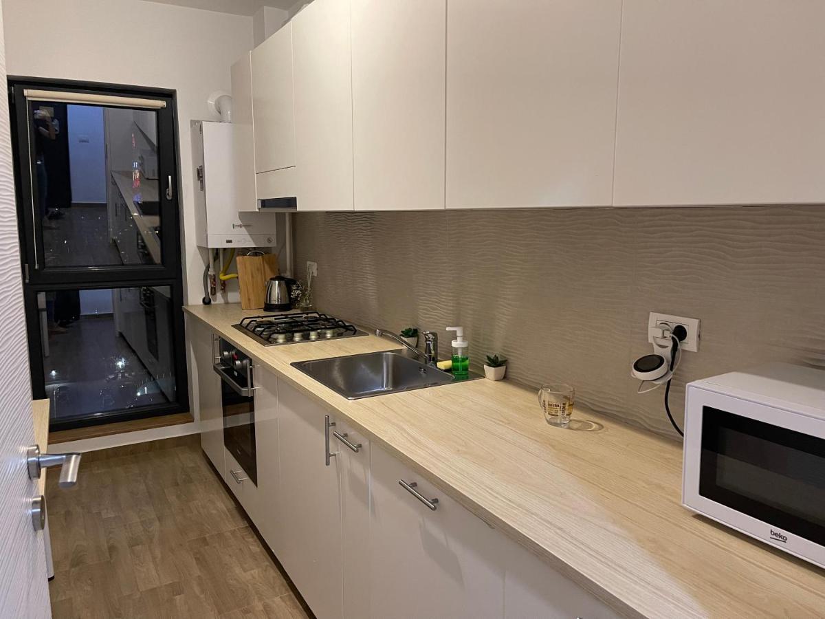 Gold Luxury Apartment Close To Presidential Palace Bucarest Exterior foto